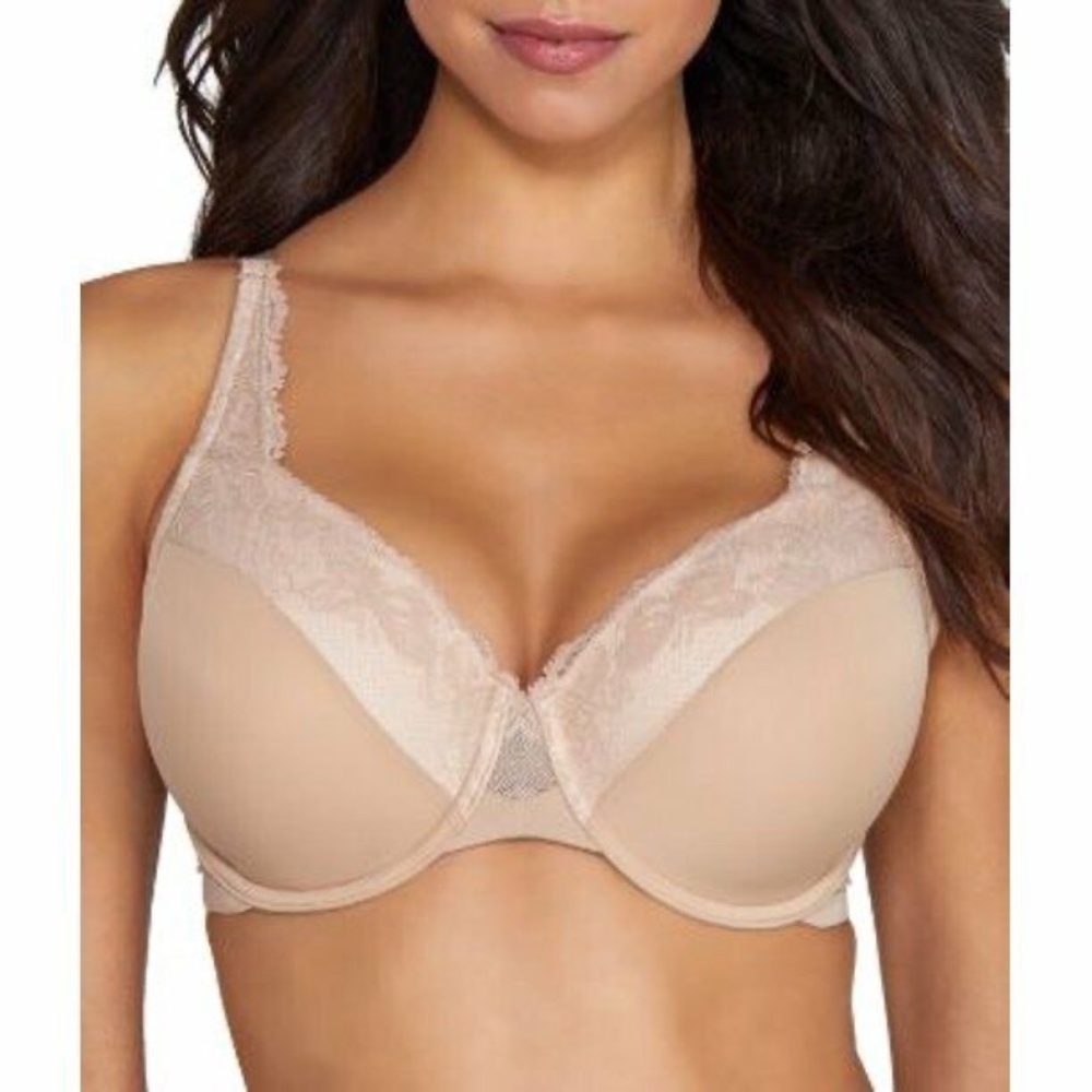 LOT OF 4   OLGA CLOUD 9 UNDERWIRE BRAS WITH LIFT GF7961A  40C